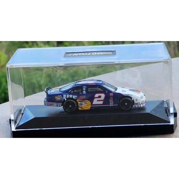 Rusty Wallace 1998 Miller Lite Elvis 1:64 Diecast New in Box Ford Taurus - Picture 6 of 14